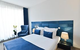 Art Plaza Hotel